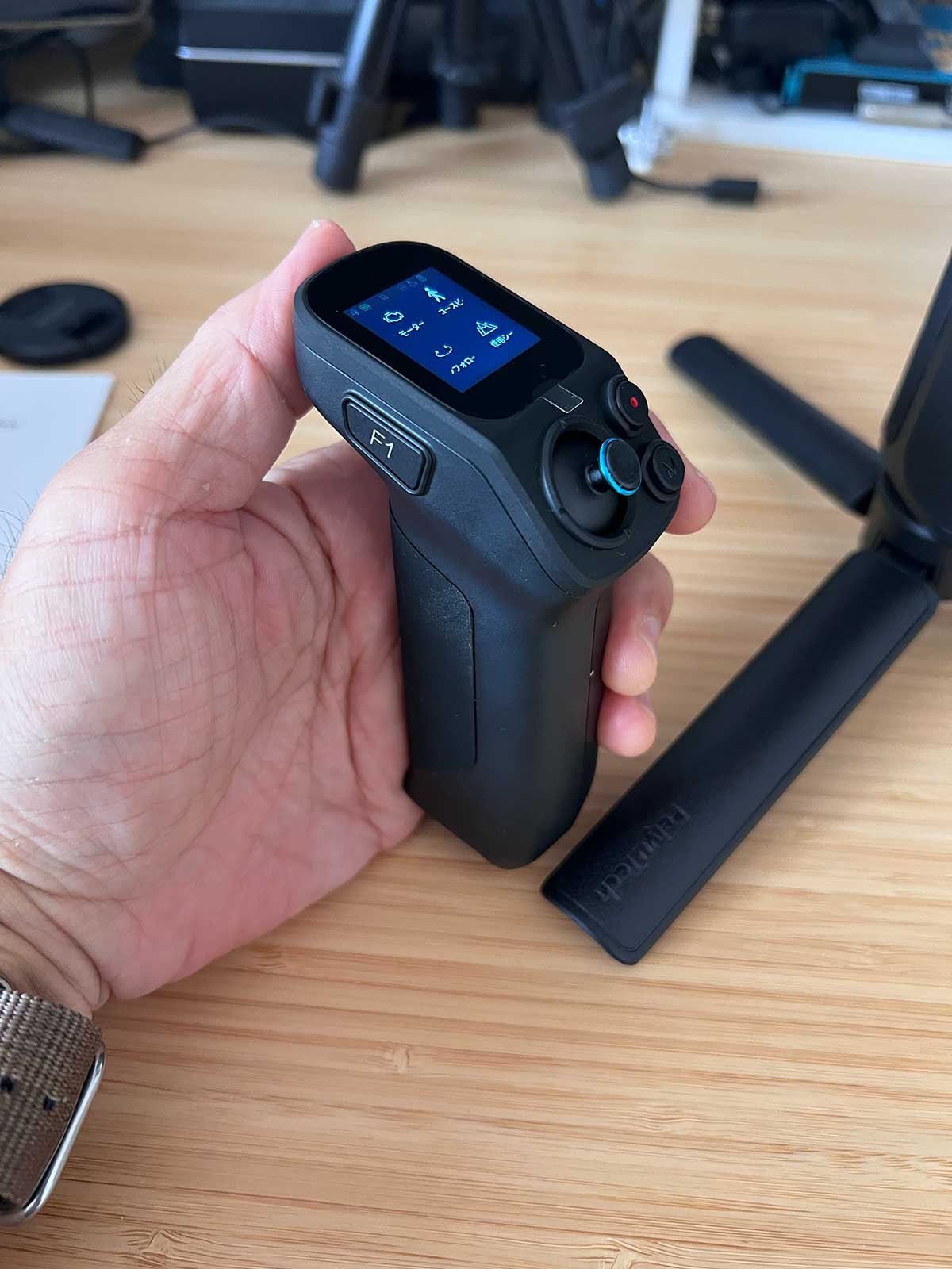 Feiyu Scorp mini 3 pro コントローラー